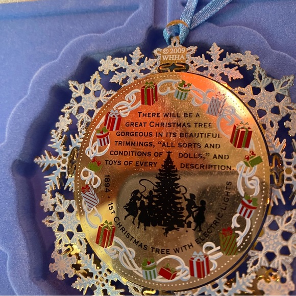 White House Historical Association's 2009 Grover Cleveland Christmas Ornament - Picture 10 of 11